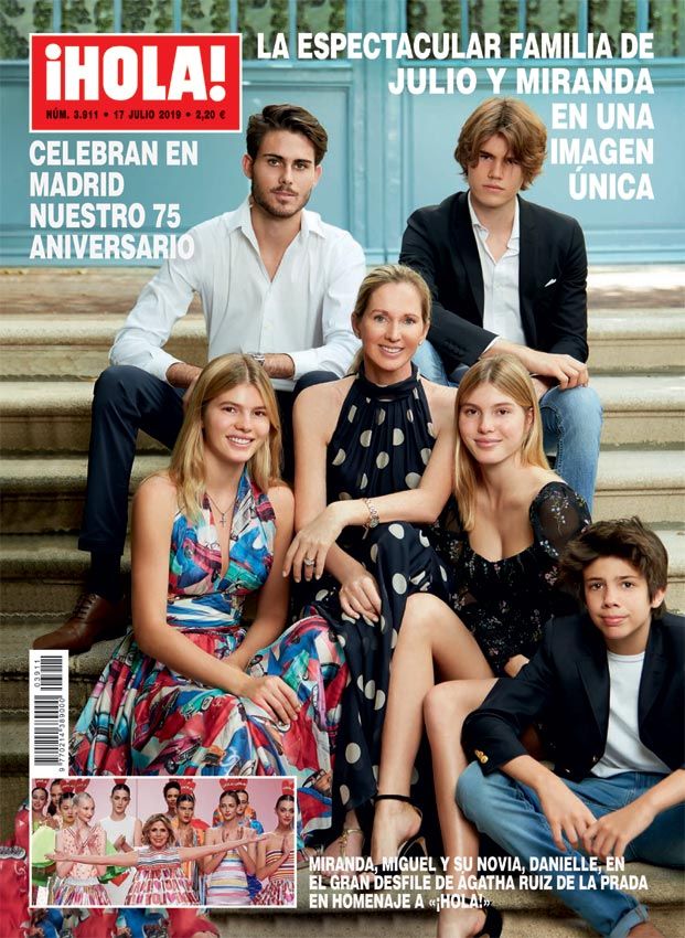 Julio Iglesias' wife Miranda Rijnsburger and their kids in ¡HOLA!